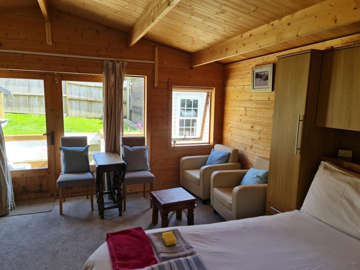 Ferienwohnung Secret Hythe, Sea Views Town Location 2Km Eurotunnel Hythe  Exterior foto