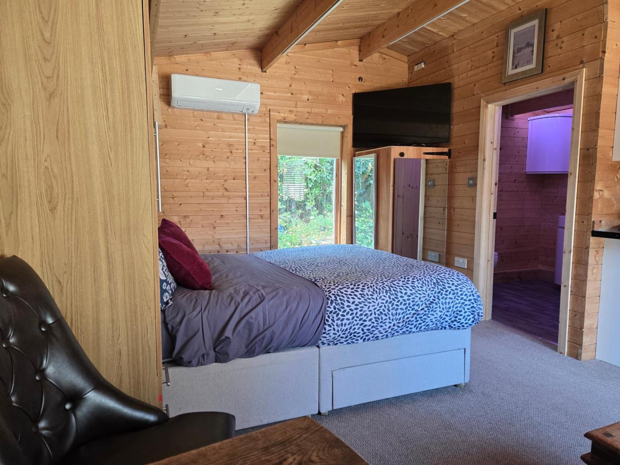 Ferienwohnung Secret Hythe, Sea Views Town Location 2Km Eurotunnel Hythe  Exterior foto
